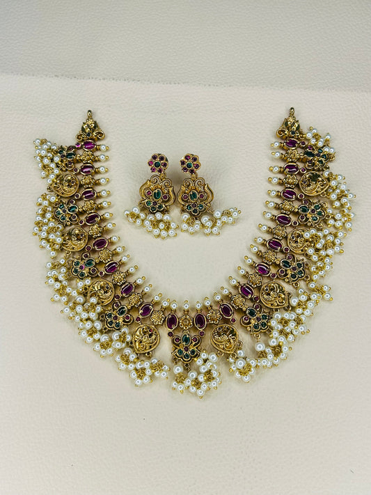 Traditional Indian Gold-Toned Necklace and Earring Set with Pearls and Gemstones
